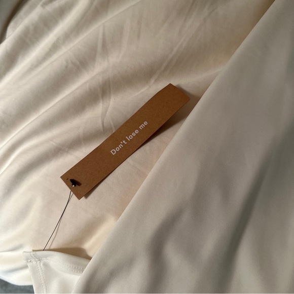 Reformation || Naomi Ecomove Active Dress Cutouts White L NWT - Picture 4 of 4